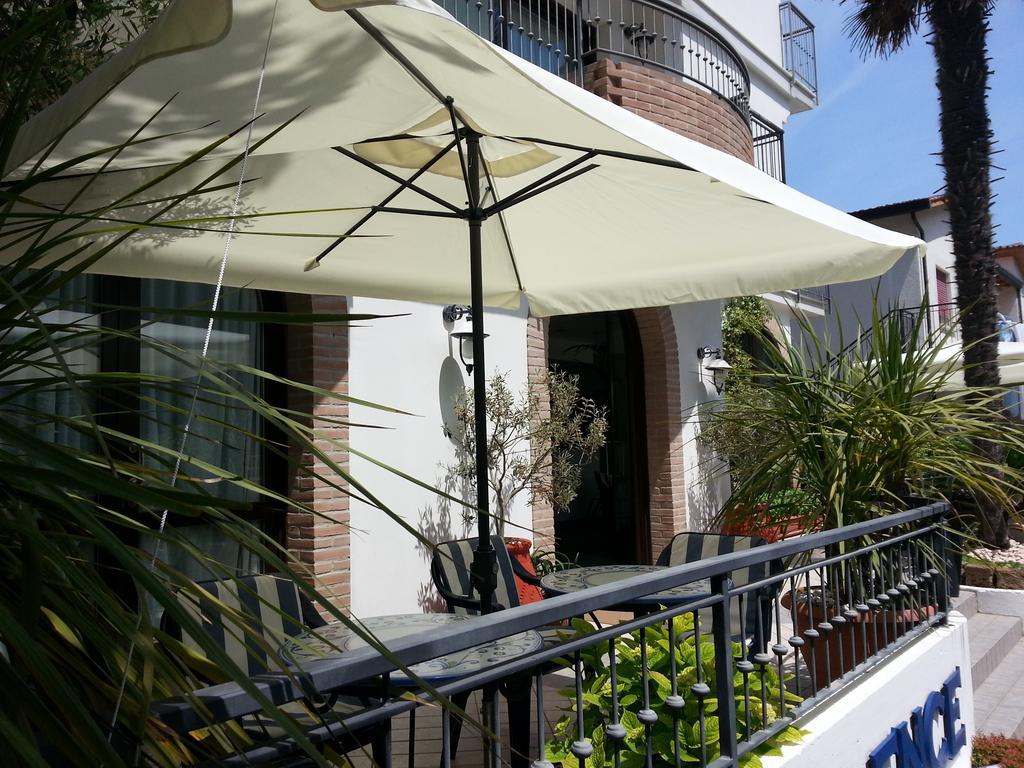 Ilios Residence 리도 디 예솔로 외부 사진